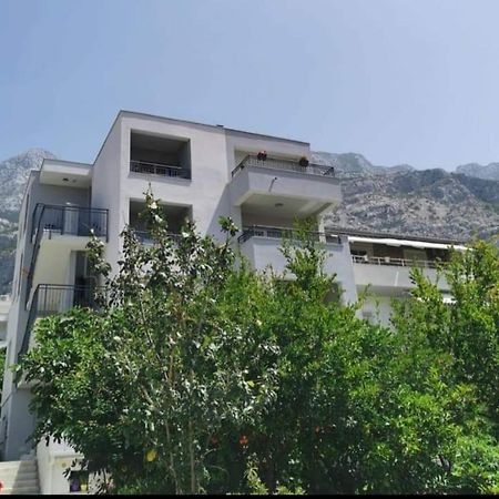Апартаменты Apartman Paula Макарска Экстерьер фото
